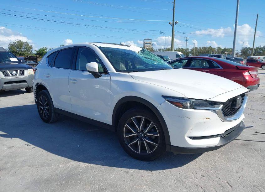 2017 Mazda Cx-5 GRAND TOURING (VIN JM3KFADL8H0191414) main photo