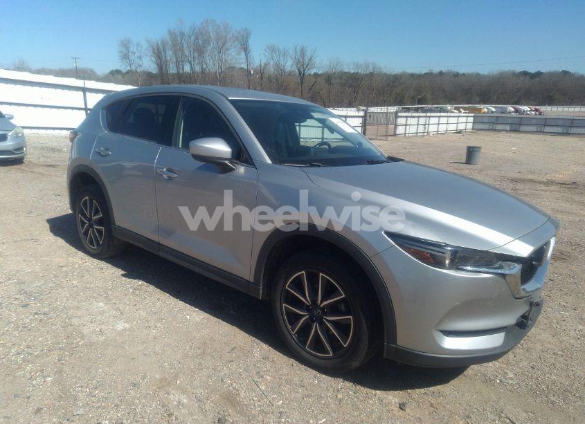 2018 Mazda Cx-5 GRAND TOURING (VIN JM3KFADM0J0316971) main photo