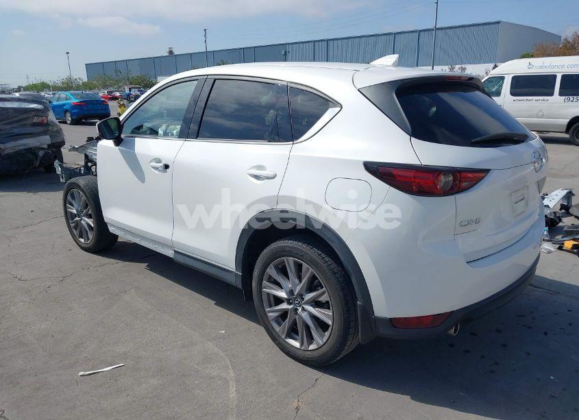 Photo 3 of 2020 Mazda Cx-5 GRAND TOURING (VIN JM3KFADM0L0859059)