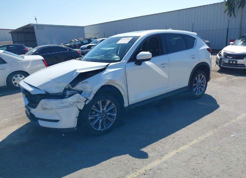 Photo 2 of 2021 Mazda Cx-5 GRAND TOURING (VIN JM3KFADM0M0309782)