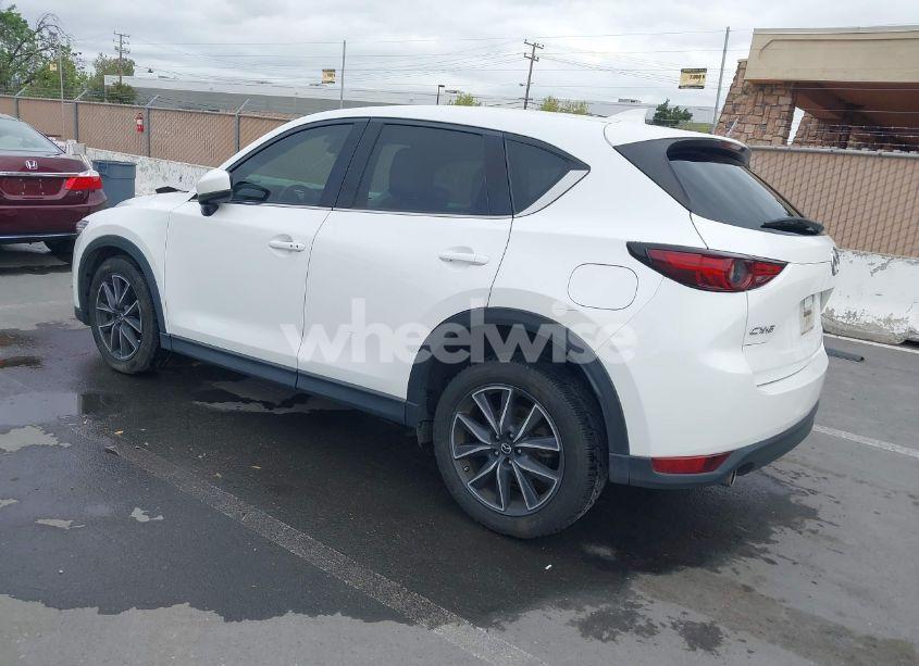 Photo 3 of 2018 Mazda Cx-5 GRAND TOURING (VIN JM3KFADM1J0309995)