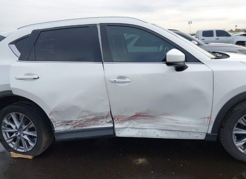 Photo 13 of 2019 Mazda Cx-5 GRAND TOURING (VIN JM3KFADM1K1510579)