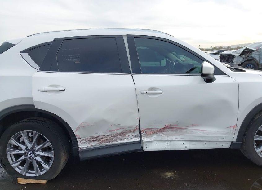 Photo 6 of 2019 Mazda Cx-5 GRAND TOURING (VIN JM3KFADM1K1510579)