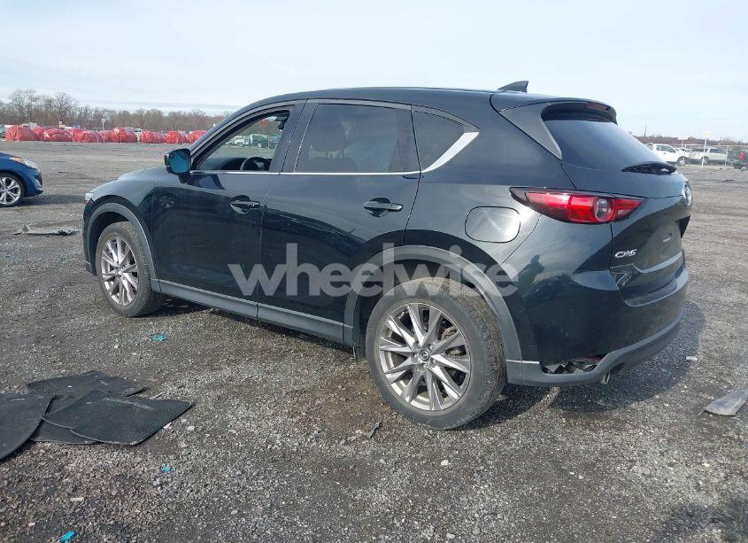 Photo 3 of 2019 Mazda Cx-5 GRAND TOURING (VIN JM3KFADM2K0699197)