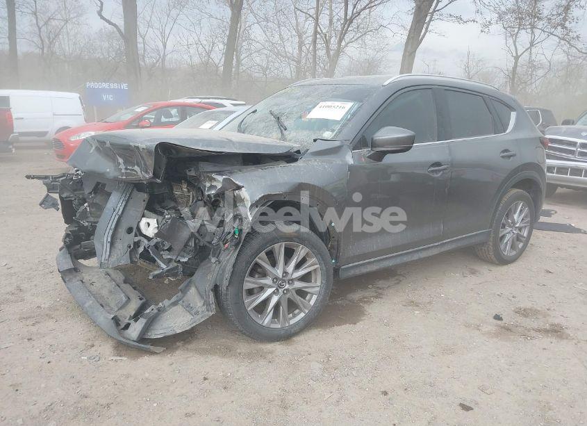 Photo 2 of 2019 Mazda Cx-5 GRAND TOURING (VIN JM3KFADM2K1508937)