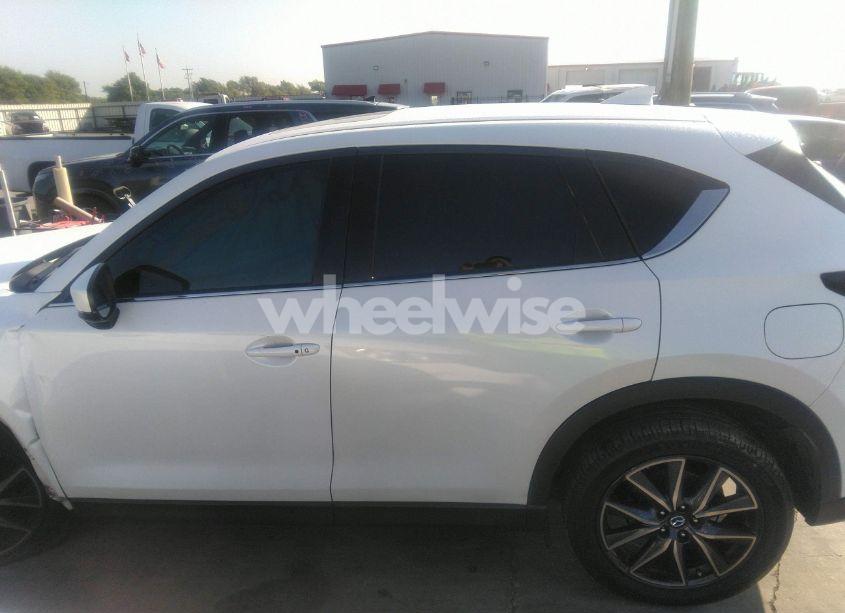 Photo 15 of 2018 Mazda Cx-5 GRAND TOURING (VIN JM3KFADM4J0309540)