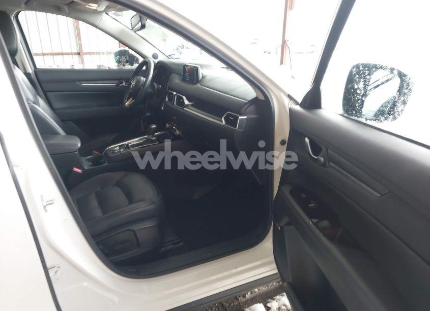 Photo 5 of 2020 Mazda Cx-5 GRAND TOURING (VIN JM3KFADM4L0772698)