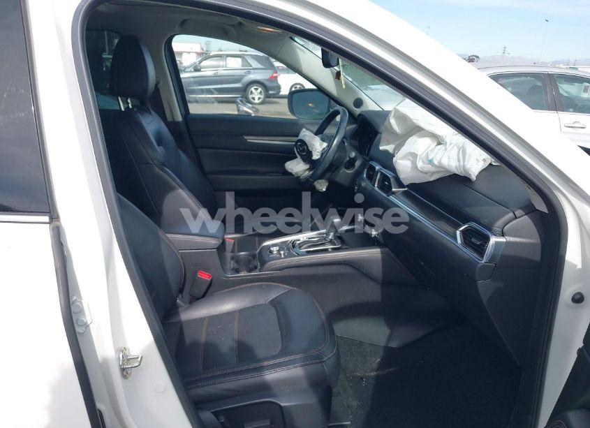 Photo 5 of 2019 Mazda Cx-5 GRAND TOURING (VIN JM3KFADM5K1672361)