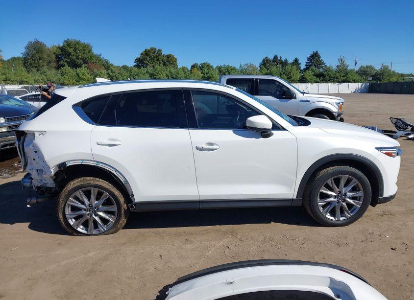 Photo 14 of 2020 Mazda Cx-5 GRAND TOURING (VIN JM3KFADM6L0829340)
