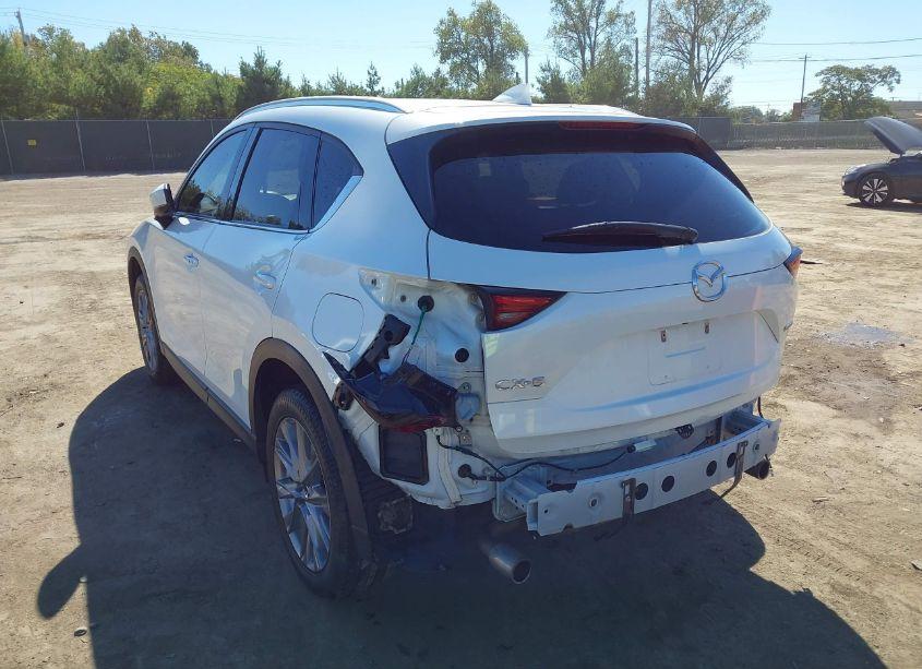 Photo 3 of 2020 Mazda Cx-5 GRAND TOURING (VIN JM3KFADM6L0829340)