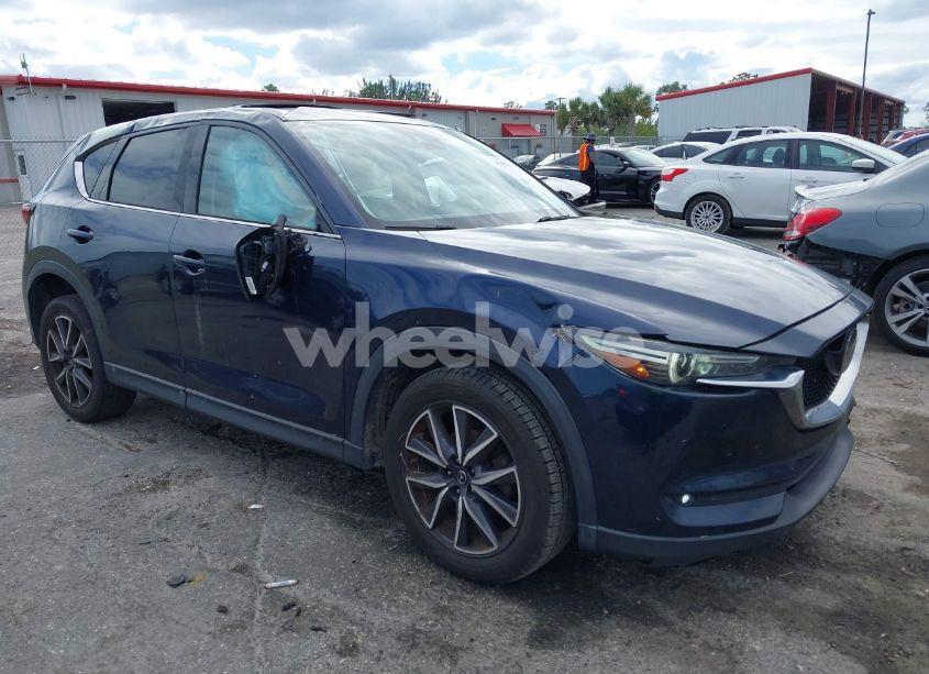 2018 Mazda Cx-5 GRAND TOURING (VIN JM3KFADM7J1438656) main photo