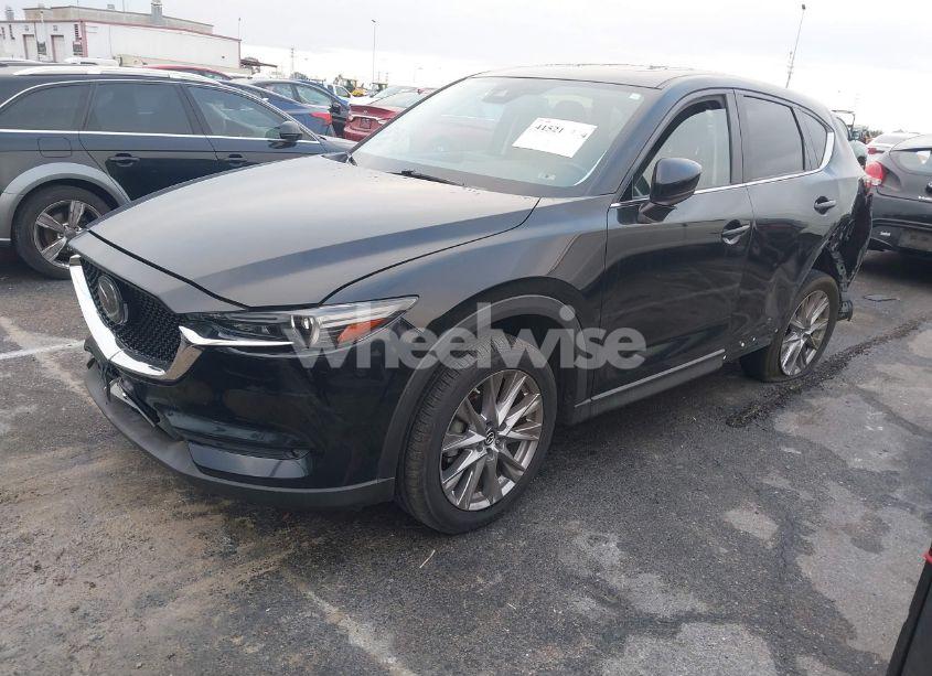 Photo 2 of 2019 Mazda Cx-5 GRAND TOURING (VIN JM3KFADM9K1549193)