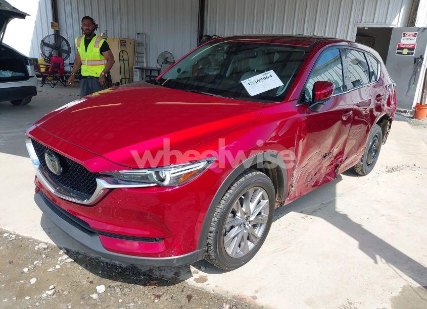 Photo 2 of 2020 Mazda Cx-5 GRAND TOURING (VIN JM3KFADMXL0827557)