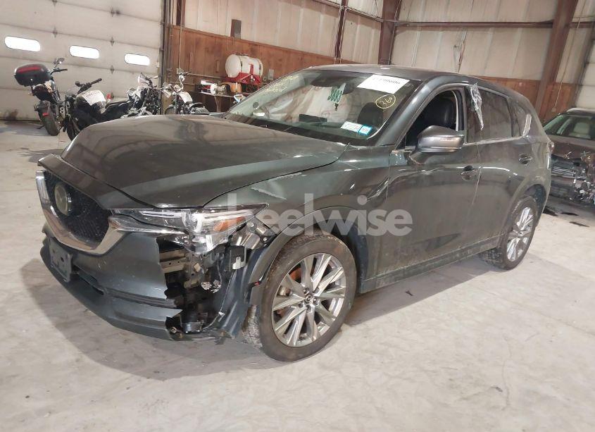 Photo 2 of 2021 Mazda Cx-5 GRAND TOURING RESERVE (VIN JM3KFBAY6M0419409)