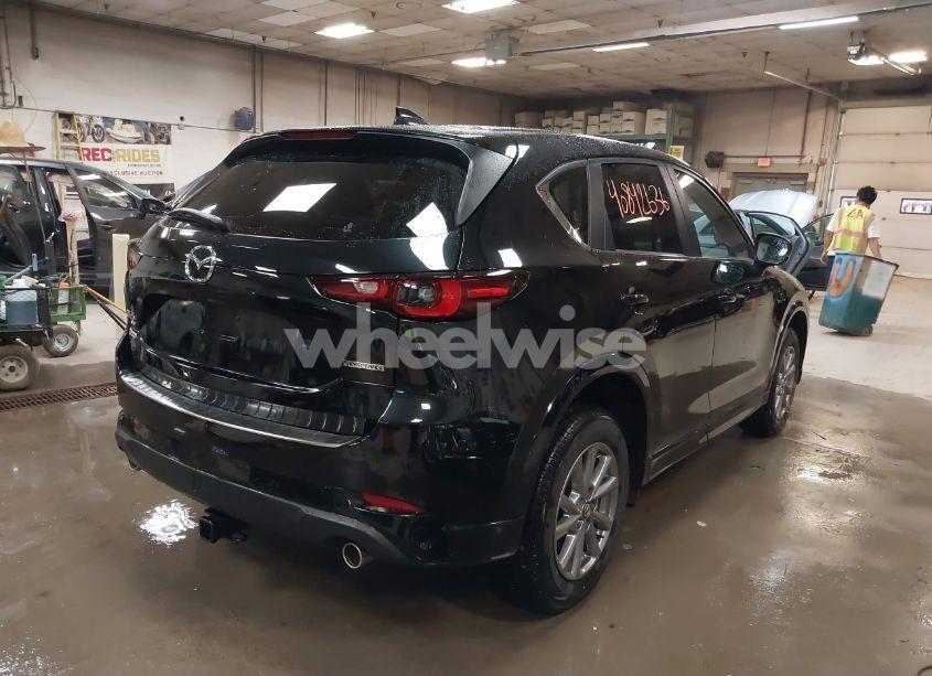 Photo 4 of 2024 Mazda Cx-5 2.5 S SELECT (VIN JM3KFBBL0R0494746)