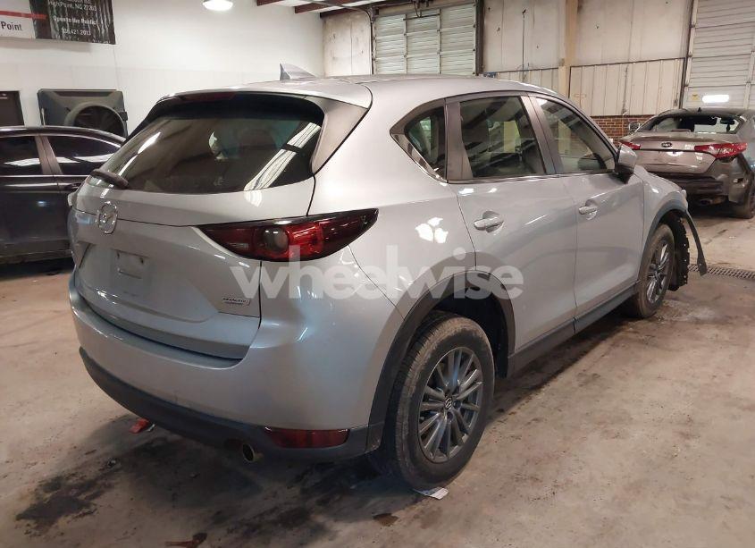 Photo 4 of 2017 Mazda Cx-5 SPORT (VIN JM3KFBBL1H0116157)