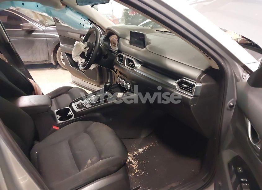 Photo 5 of 2017 Mazda Cx-5 SPORT (VIN JM3KFBBL1H0116157)