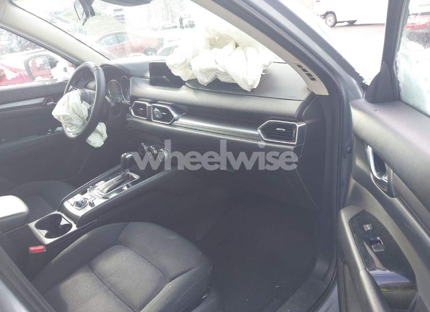 Photo 5 of 2017 Mazda Cx-5 SPORT (VIN JM3KFBBL6H0140888)