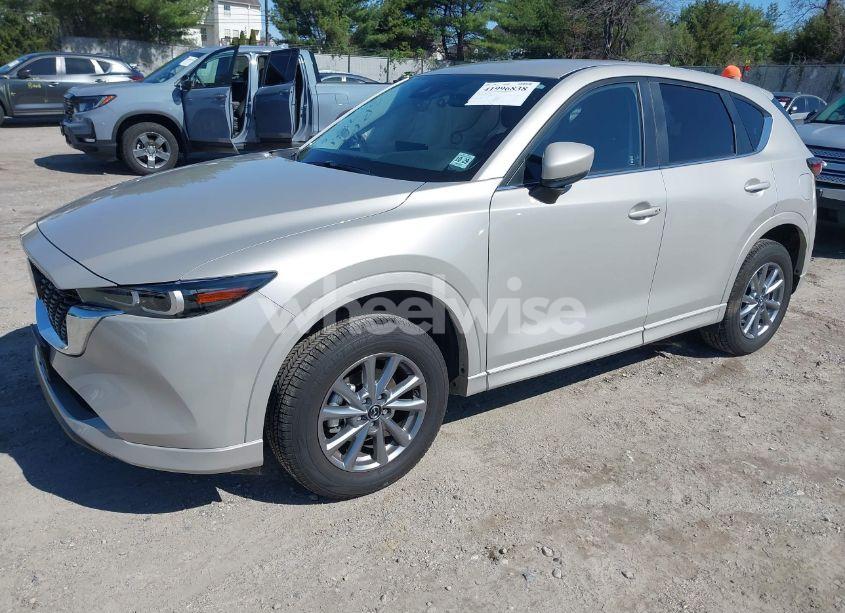 Photo 2 of 2024 Mazda Cx-5 2.5 S SELECT (VIN JM3KFBBL6R0536790)