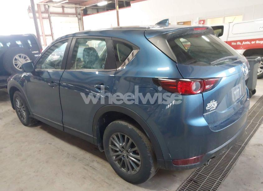 Photo 3 of 2017 Mazda Cx-5 SPORT (VIN JM3KFBBL7H0160289)