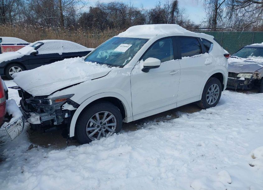 Photo 2 of 2024 Mazda Cx-5 2.5 S SELECT (VIN JM3KFBBL9R0525878)