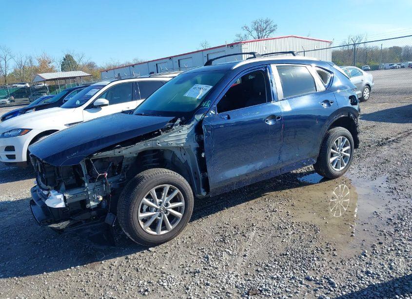 Photo 2 of 2024 Mazda Cx-5 2.5 S SELECT (VIN JM3KFBBLXR0467585)