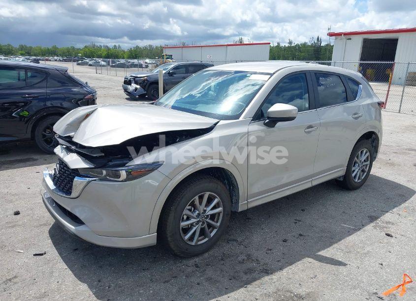 Photo 2 of 2025 Mazda Cx-5 2.5 S SELECT (VIN JM3KFBBLXS0584752)