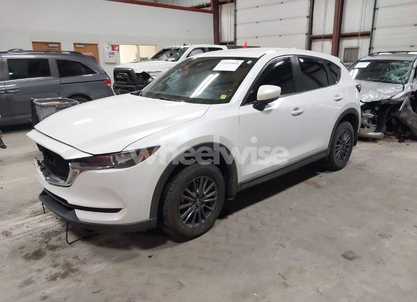 Photo 2 of 2019 Mazda Cx-5 SPORT (VIN JM3KFBBM2K1608349)