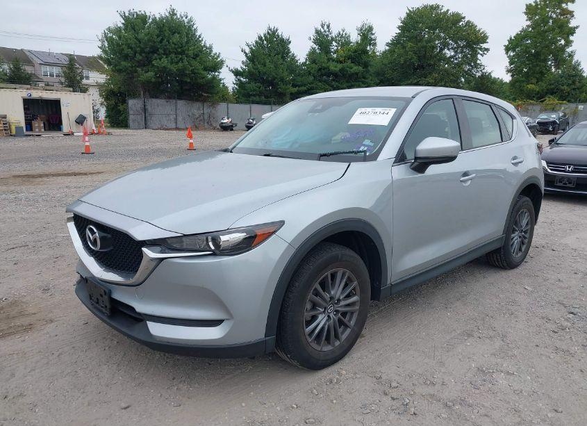 Photo 2 of 2019 Mazda Cx-5 SPORT (VIN JM3KFBBM3K0566747)