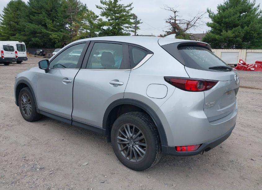 Photo 3 of 2019 Mazda Cx-5 SPORT (VIN JM3KFBBM3K0566747)