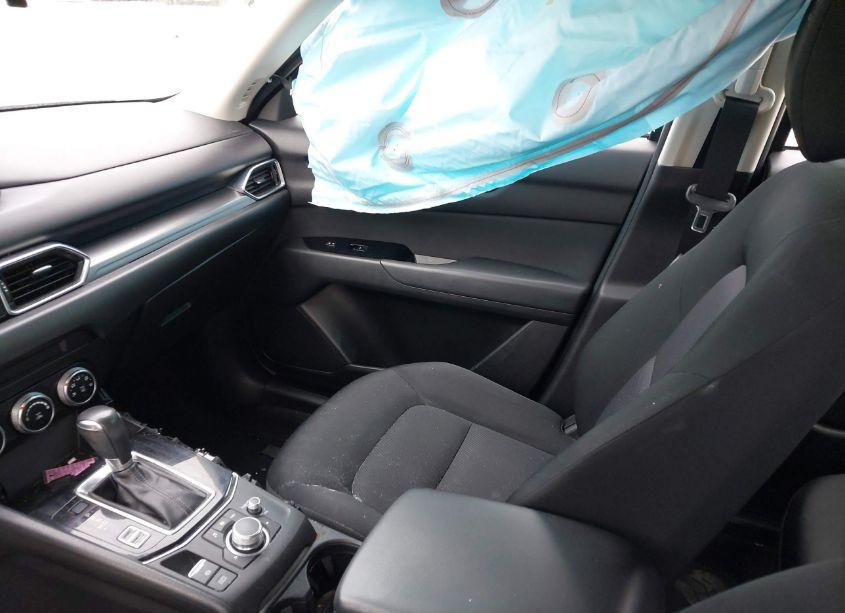 Photo 5 of 2019 Mazda Cx-5 SPORT (VIN JM3KFBBM3K0566747)