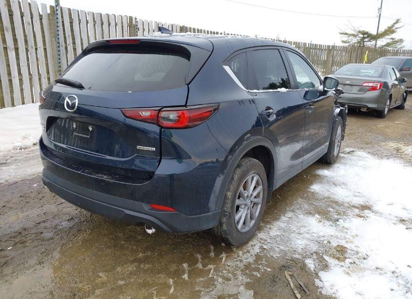 Photo 4 of 2022 Mazda Cx-5 2.5 S SELECT (VIN JM3KFBBM3N0542985)