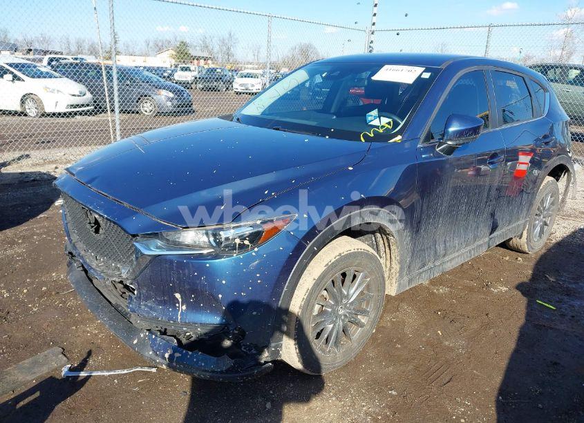 Photo 2 of 2019 Mazda Cx-5 SPORT (VIN JM3KFBBM5K1612332)