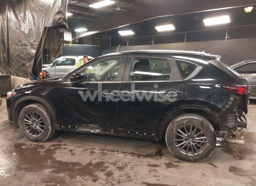 Photo 15 of 2021 Mazda Cx-5 SPORT (VIN JM3KFBBM5M0320852)
