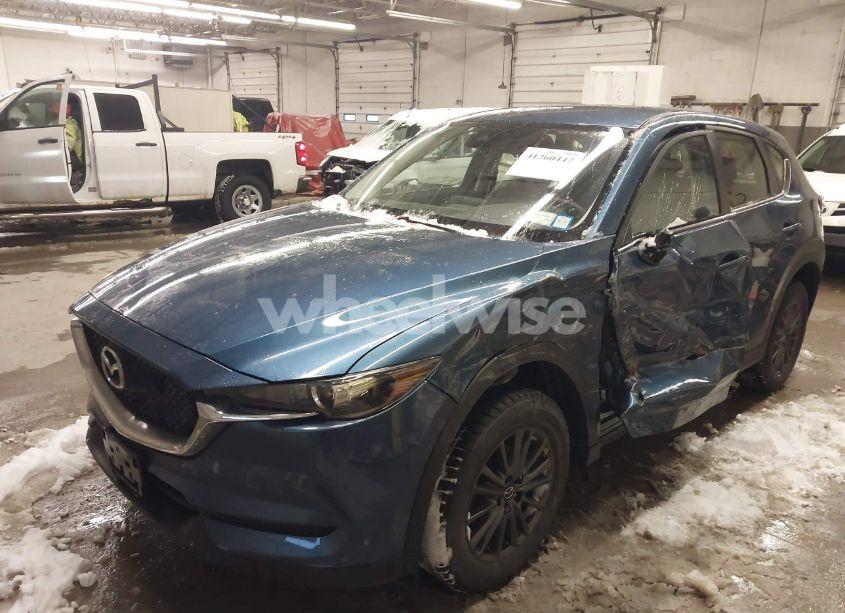 Photo 2 of 2019 Mazda Cx-5 SPORT (VIN JM3KFBBM8K0656069)