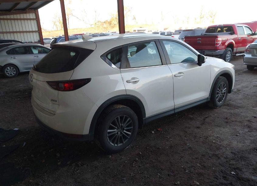 Photo 4 of 2018 Mazda Cx-5 SPORT (VIN JM3KFBBMXJ0387068)