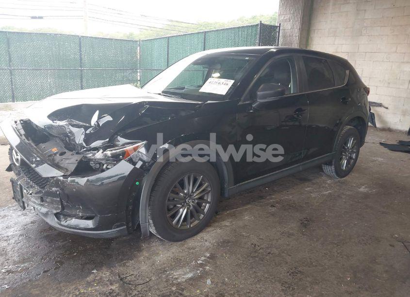 Photo 2 of 2017 Mazda Cx-5 TOURING (VIN JM3KFBCL0H0114365)