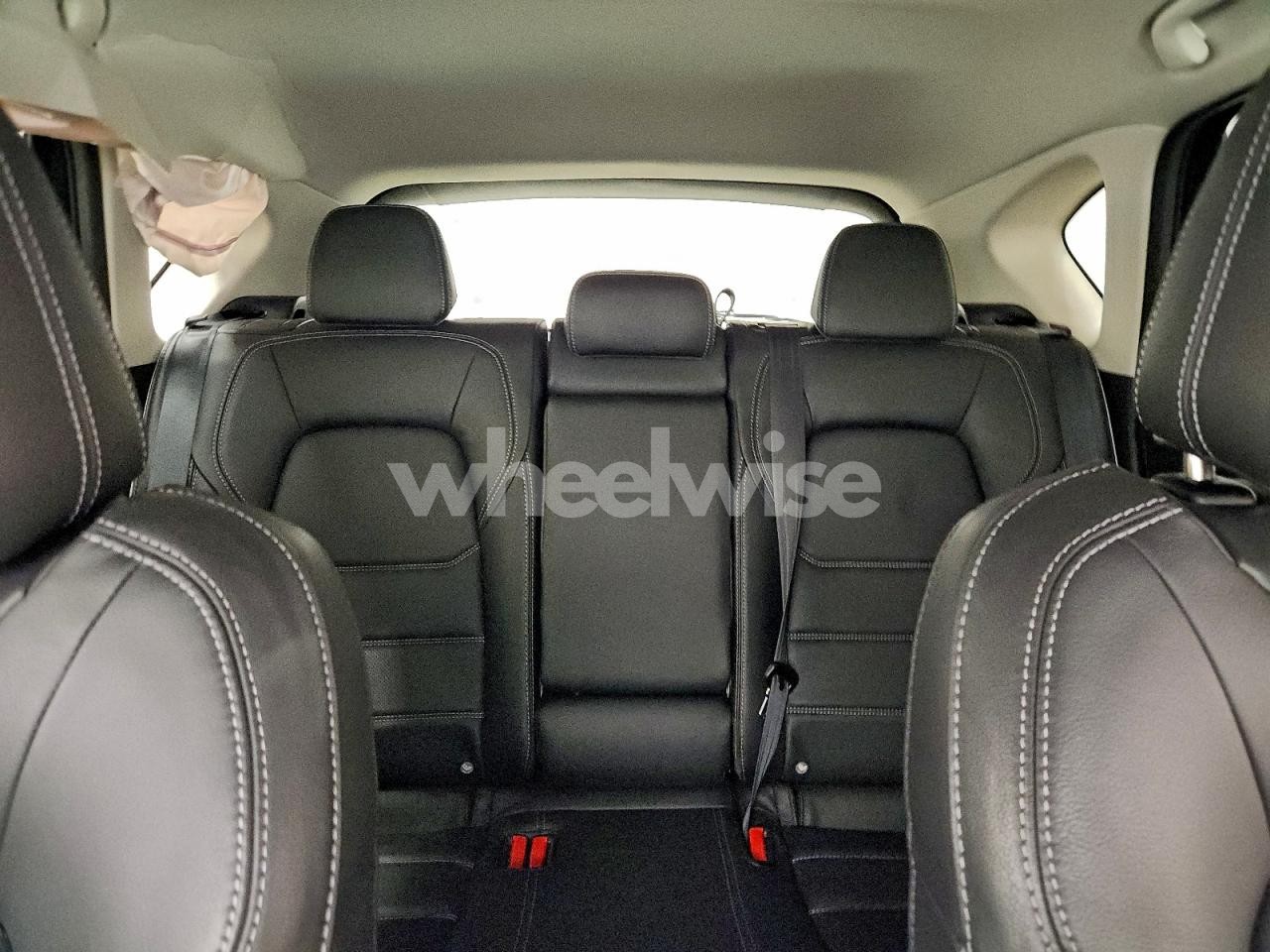 Photo 10 of 2025 MAZDA CX-5 PREFERRED (VIN JM3KFBCL0S0673244)