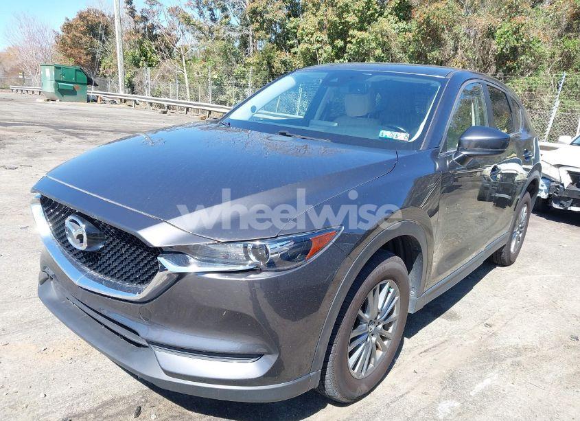 Photo 2 of 2017 Mazda Cx-5 TOURING (VIN JM3KFBCL2H0203497)