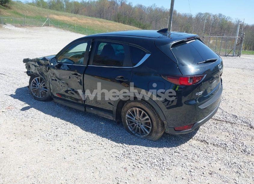 Photo 3 of 2017 Mazda Cx-5 TOURING (VIN JM3KFBCL3H0137994)