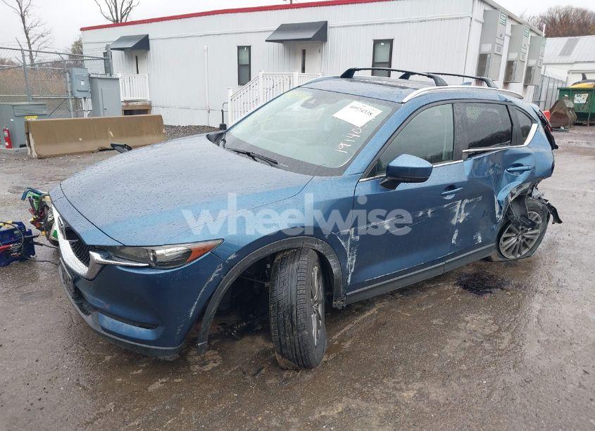 Photo 2 of 2017 Mazda Cx-5 TOURING (VIN JM3KFBCL3H0169165)