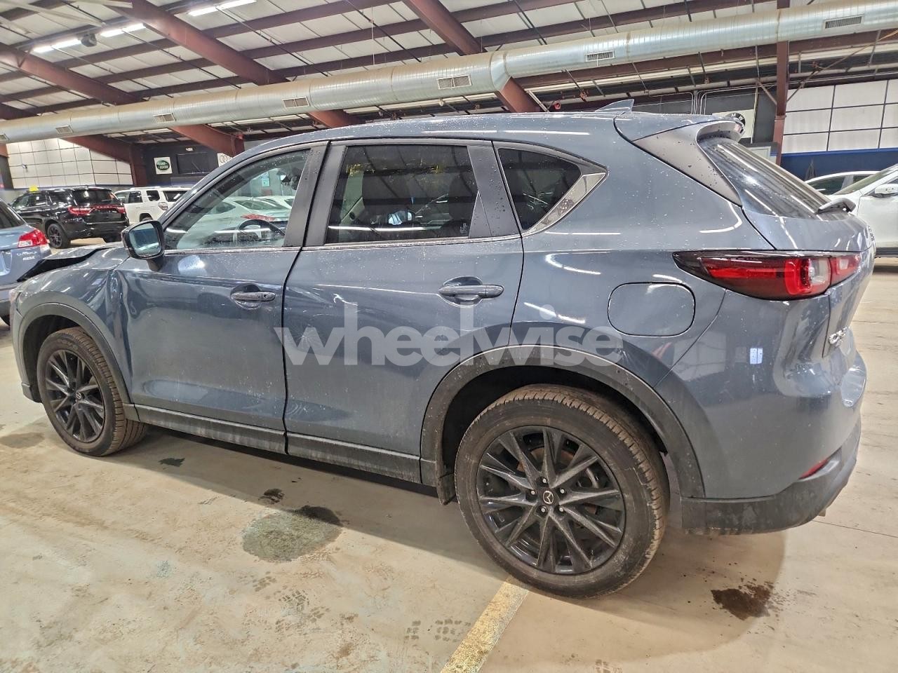 Photo 2 of 2024 MAZDA CX-5 PREFERRED (VIN JM3KFBCL4R0514057)