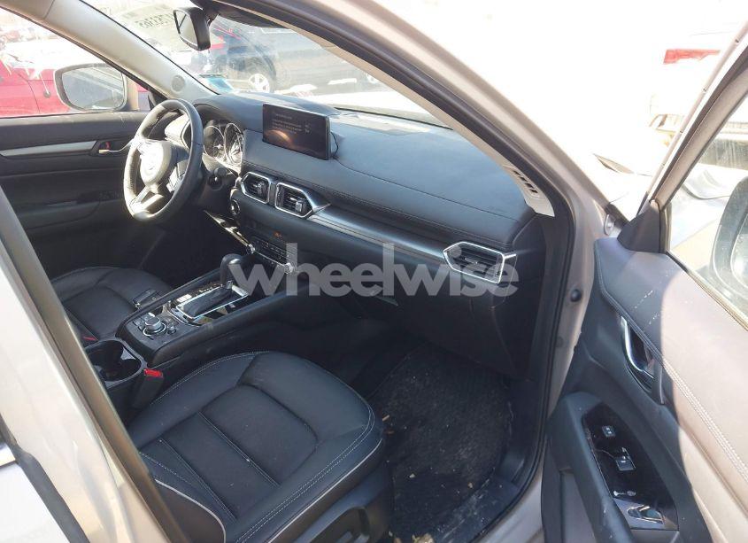 Photo 5 of 2024 Mazda Cx-5 2.5 S PREFERRED (VIN JM3KFBCL5R0457111)