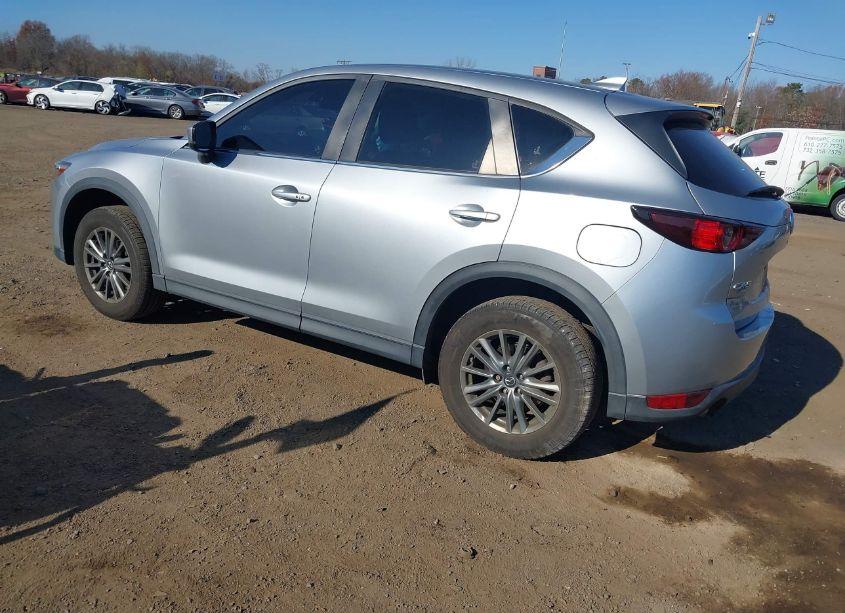 Photo 3 of 2017 Mazda Cx-5 TOURING (VIN JM3KFBCL6H0217287)
