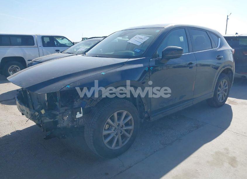 Photo 2 of 2024 Mazda Cx-5 2.5 S PREFERRED (VIN JM3KFBCL6R0469915)