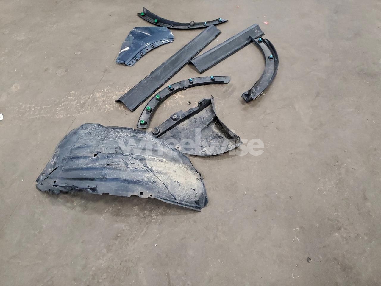 Photo 13 of 2024 MAZDA CX-5 PREFERRED (VIN JM3KFBCL6R0519907)