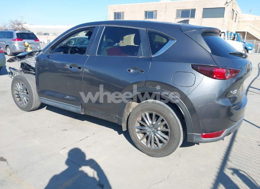 Photo 3 of 2017 Mazda Cx-5 TOURING (VIN JM3KFBCL7H0221400)