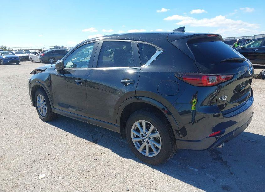Photo 3 of 2024 Mazda Cx-5 2.5 S PREFERRED (VIN JM3KFBCL7R0432937)