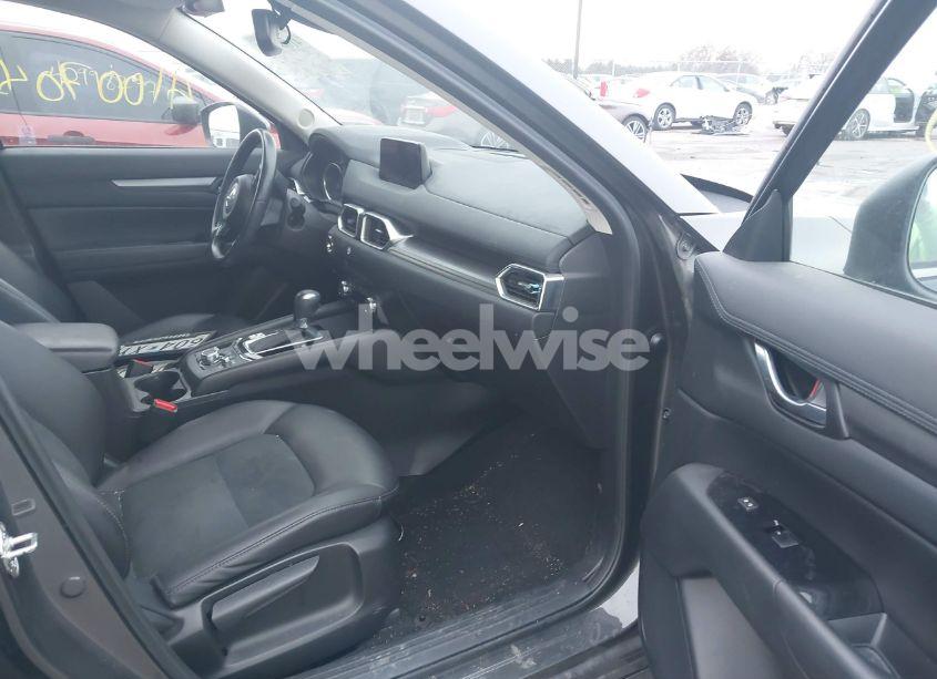 Photo 5 of 2017 Mazda Cx-5 TOURING (VIN JM3KFBCL8H0149509)