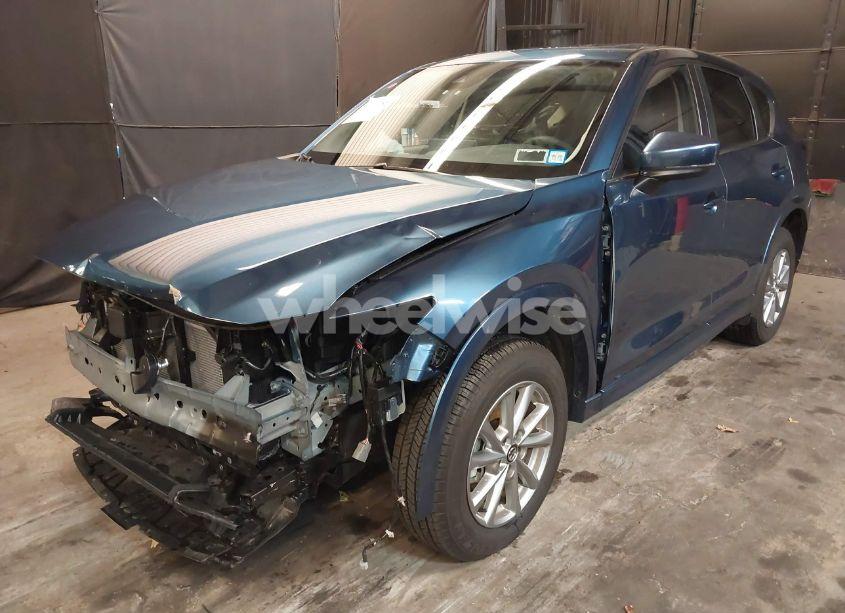 Photo 2 of 2024 Mazda Cx-5 2.5 S PREFERRED (VIN JM3KFBCL9R0451540)